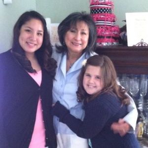 Meet your Posher, Adriana